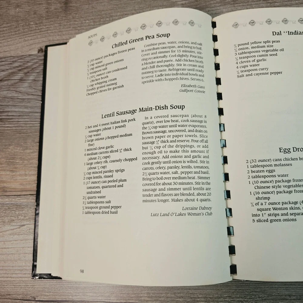 The Florida Cooking Adventure Cookbook 1987 FFWC Women's‎ Club Recipes Hacienda